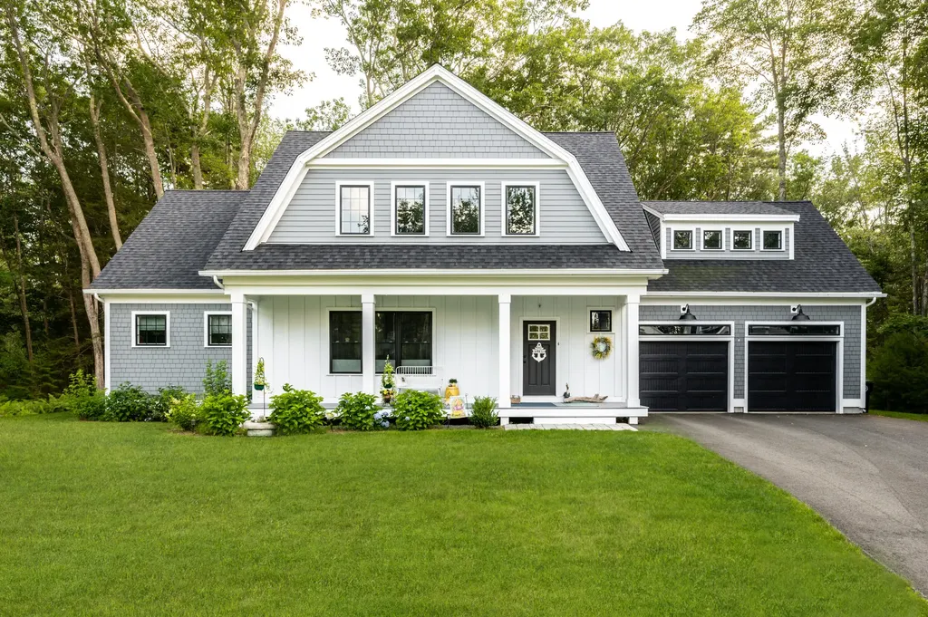 6 Lobster Lane Kennebunk ME 04043