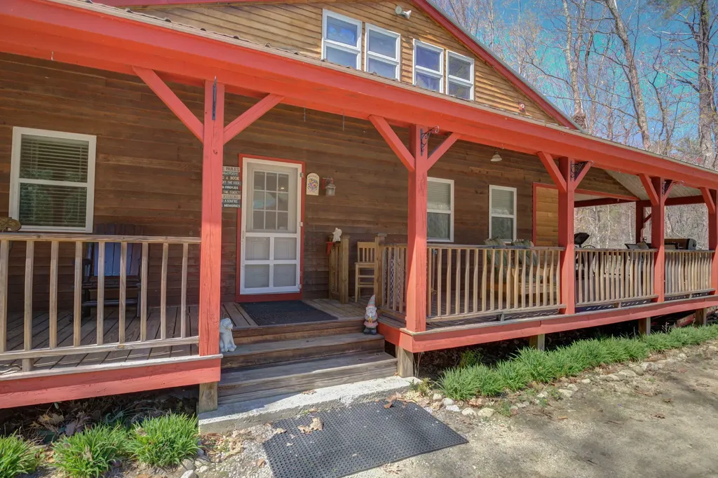409 Sodom Road Norway ME 04268