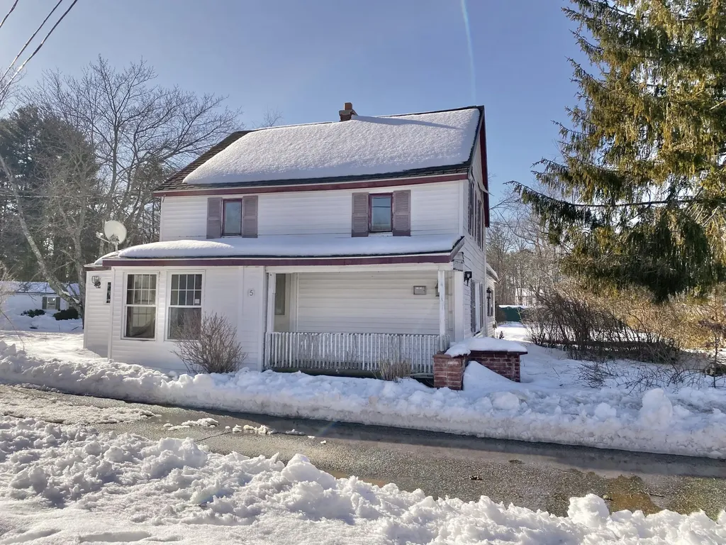 5 Stevens Way Kennebunk ME 04043