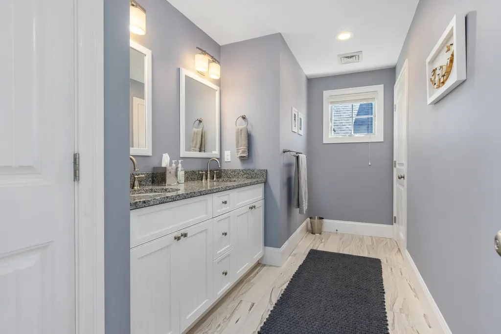 27 Nubble Road York ME 03909