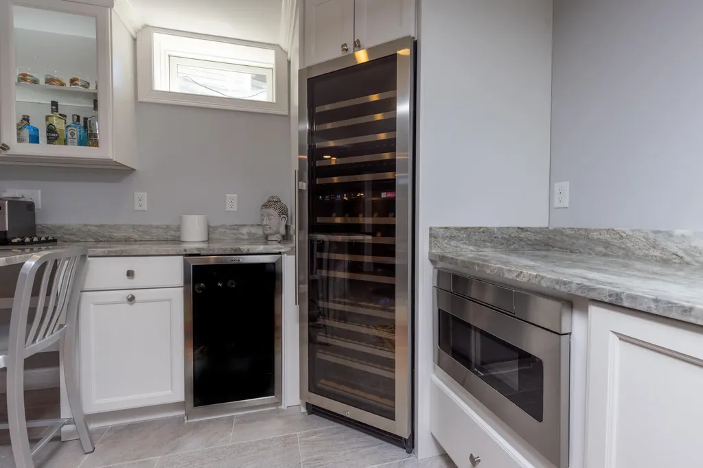 27 Nubble Road York ME 03909