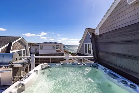 27 Nubble Road York ME 03909