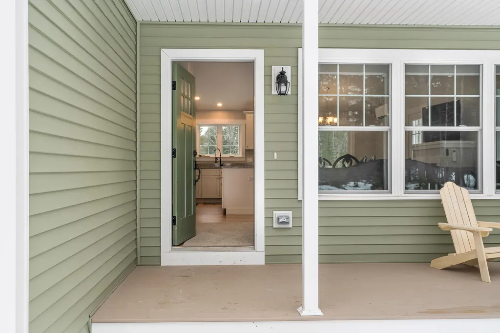 20 Allen Point Road Harpswell ME 04079