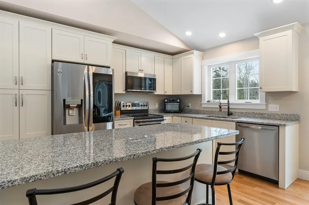 20 Allen Point Road Harpswell ME 04079
