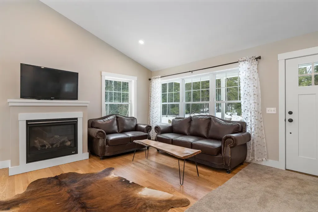 20 Allen Point Road Harpswell ME 04079