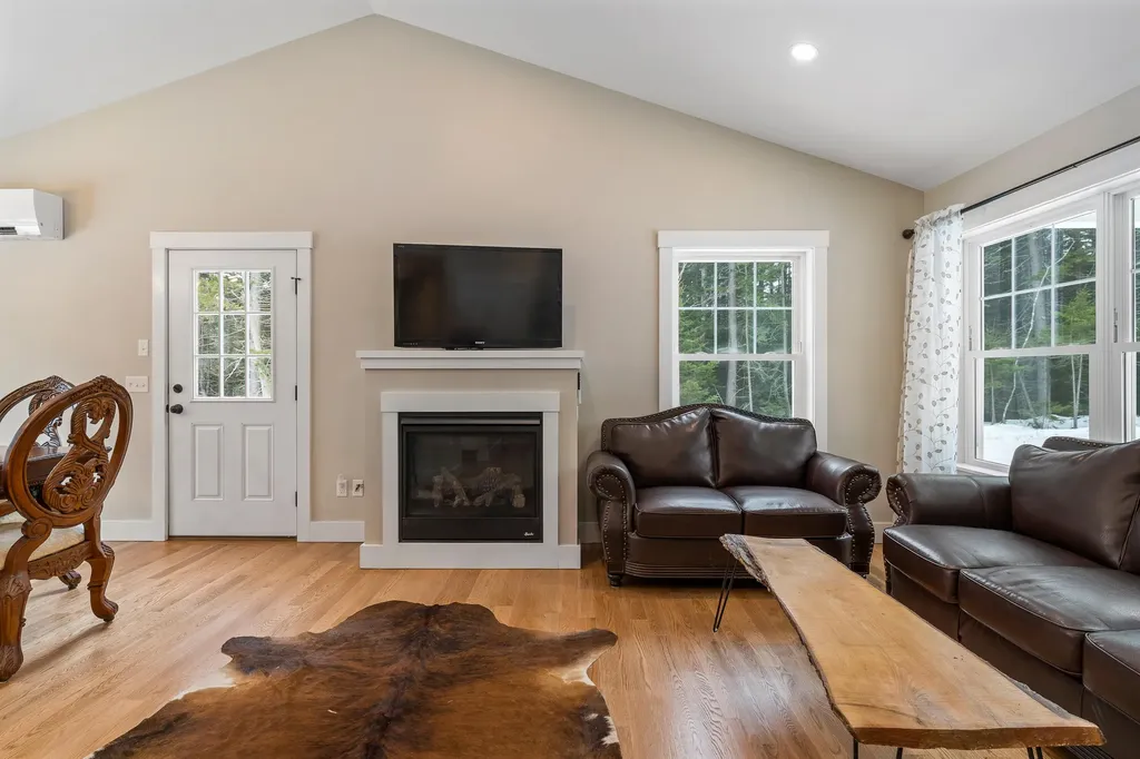 20 Allen Point Road Harpswell ME 04079
