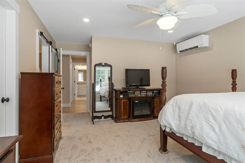 20 Allen Point Road Harpswell ME 04079