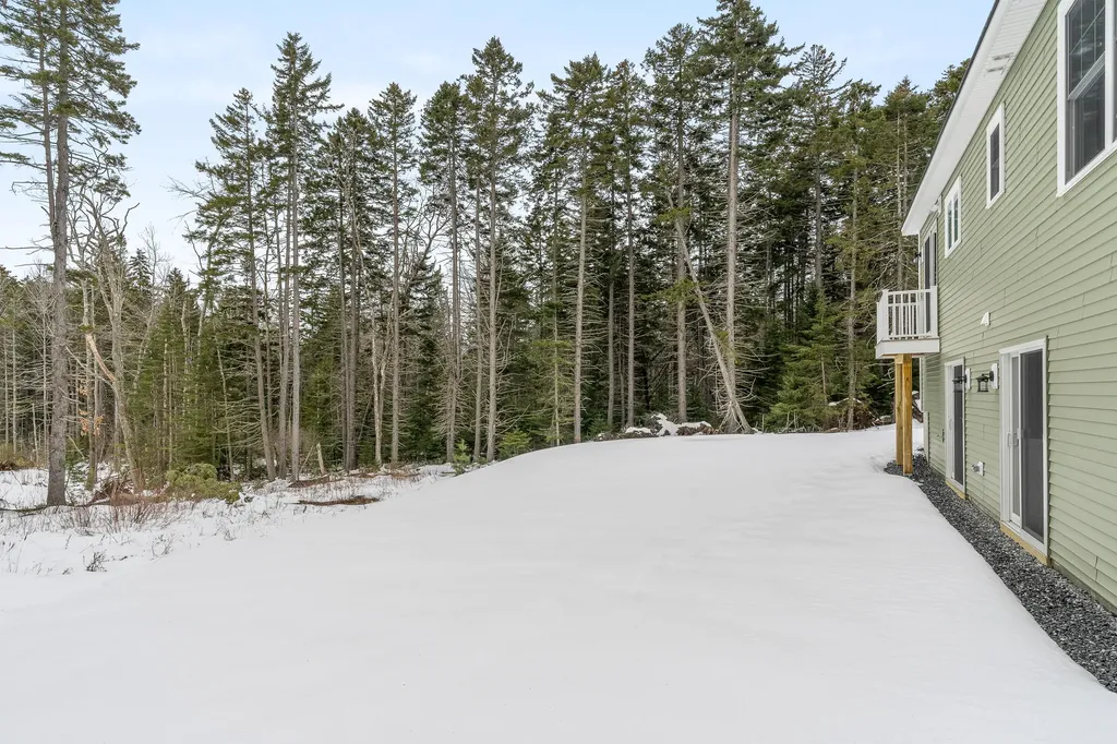 20 Allen Point Road Harpswell ME 04079