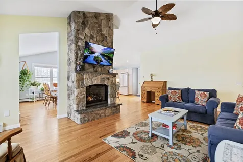 37 Walini Way Harpswell ME 04079