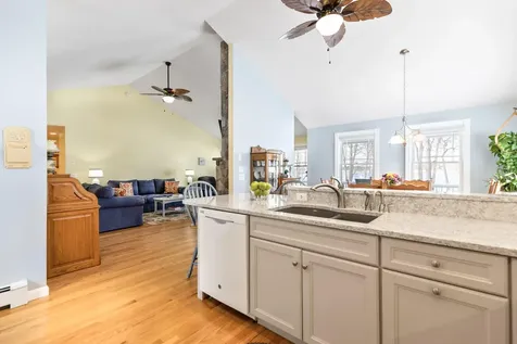 37 Walini Way Harpswell ME 04079