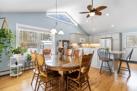 37 Walini Way Harpswell ME 04079