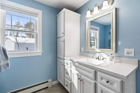 37 Walini Way Harpswell ME 04079