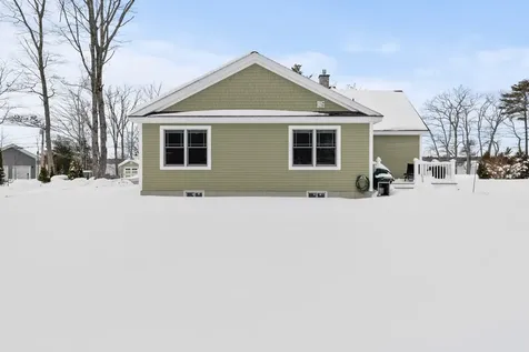 37 Walini Way Harpswell ME 04079