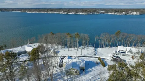 37 Walini Way Harpswell ME 04079