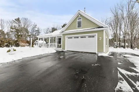 37 Walini Way Harpswell ME 04079