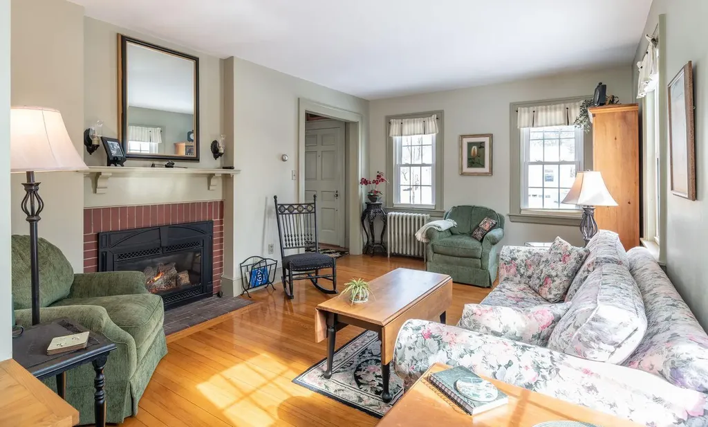 54 Stevens Avenue Portland ME 04102
