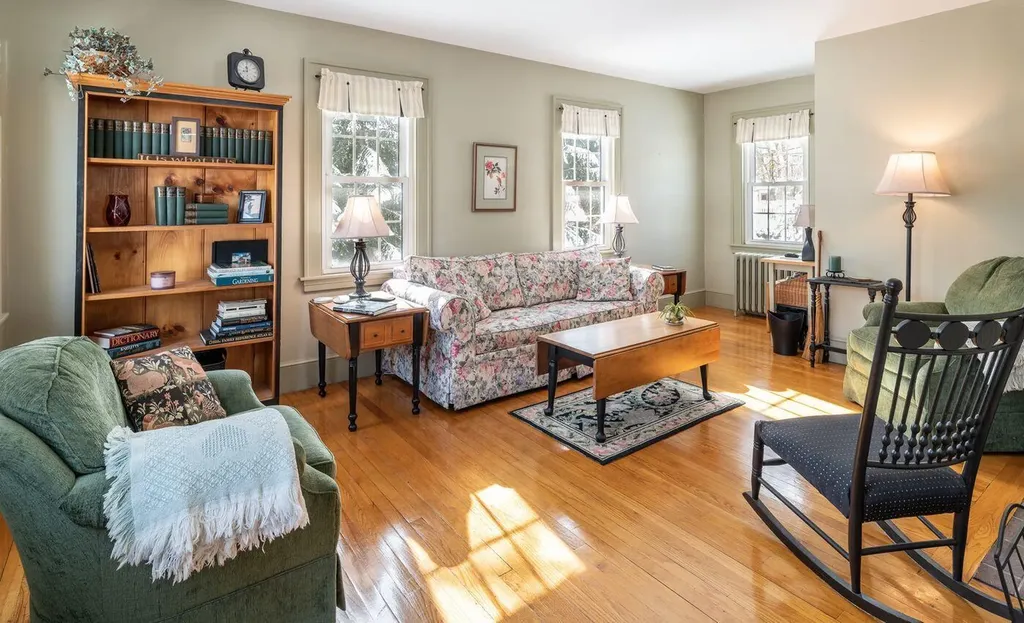 54 Stevens Avenue Portland ME 04102