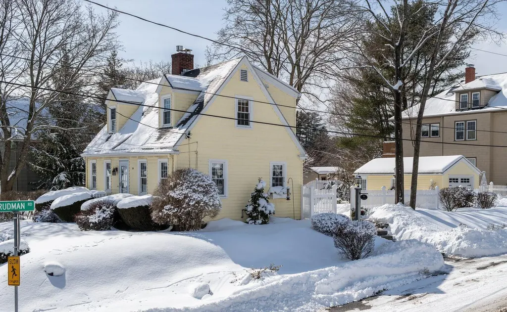 54 Stevens Avenue Portland ME 04102