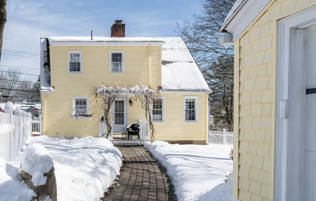54 Stevens Avenue Portland ME 04102