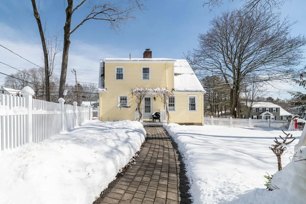 54 Stevens Avenue Portland ME 04102