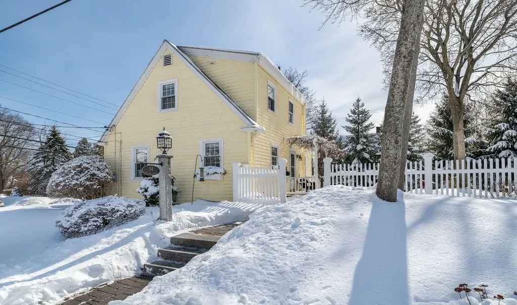 54 Stevens Avenue Portland ME 04102