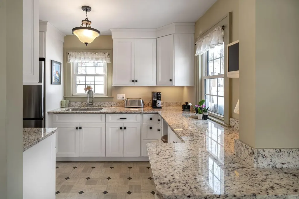 54 Stevens Avenue Portland ME 04102