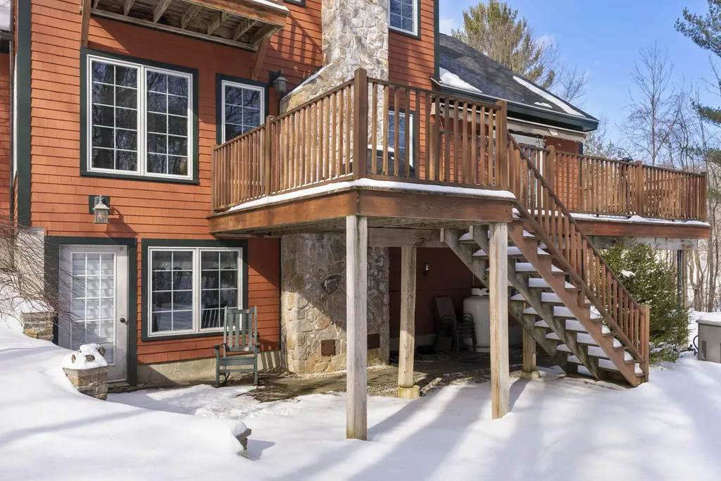 305 Southside Road York ME 03909