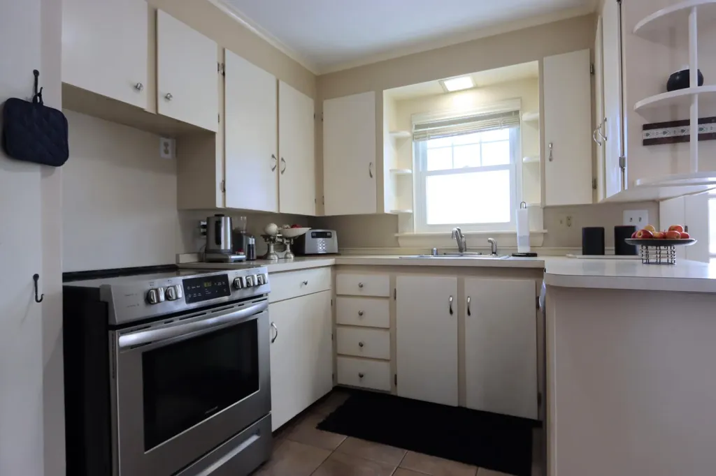 101 Allen Avenue Auburn ME 04210