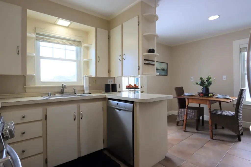 101 Allen Avenue Auburn ME 04210