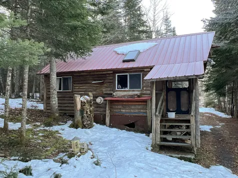 5 Gendreau Lane Saint Francis ME 04774