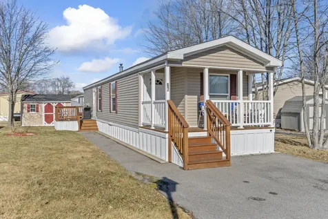 67 Blackberry Place Kittery ME 03904