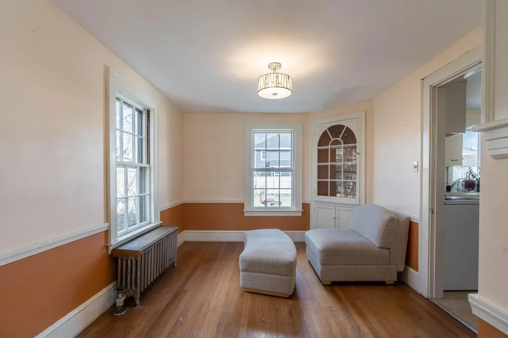 61 Gleckler Road Portland ME 04103