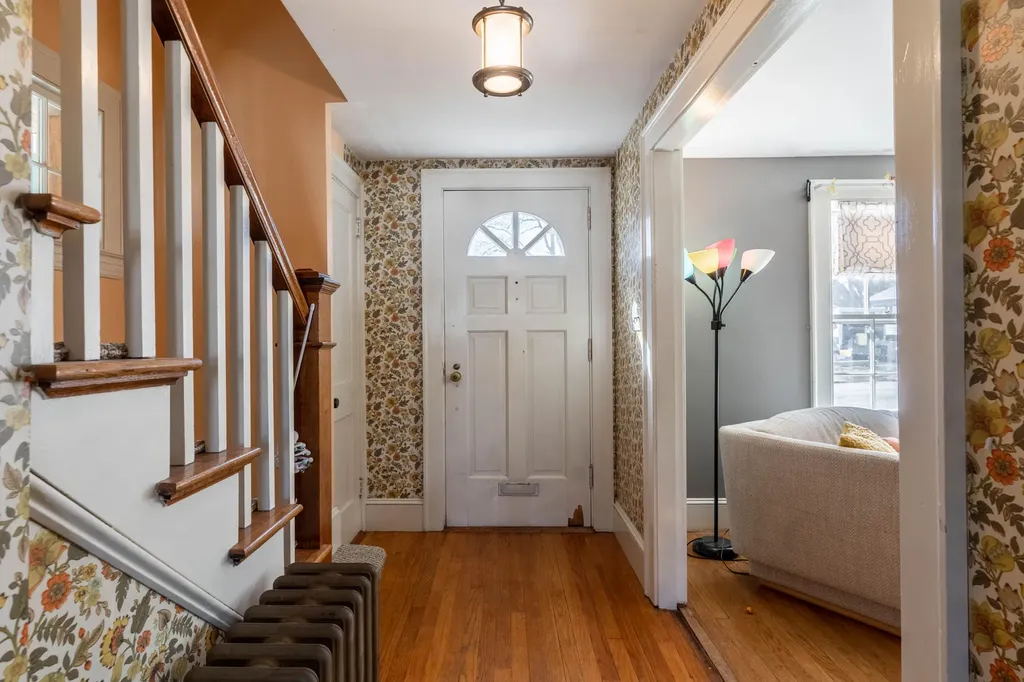 61 Gleckler Road Portland ME 04103