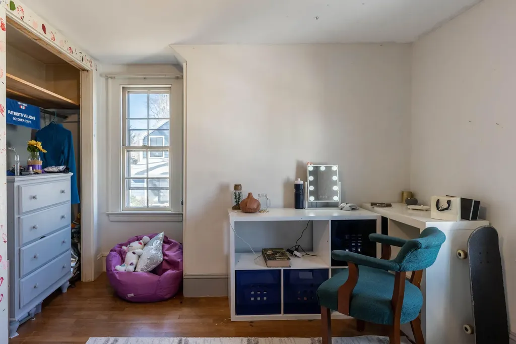61 Gleckler Road Portland ME 04103