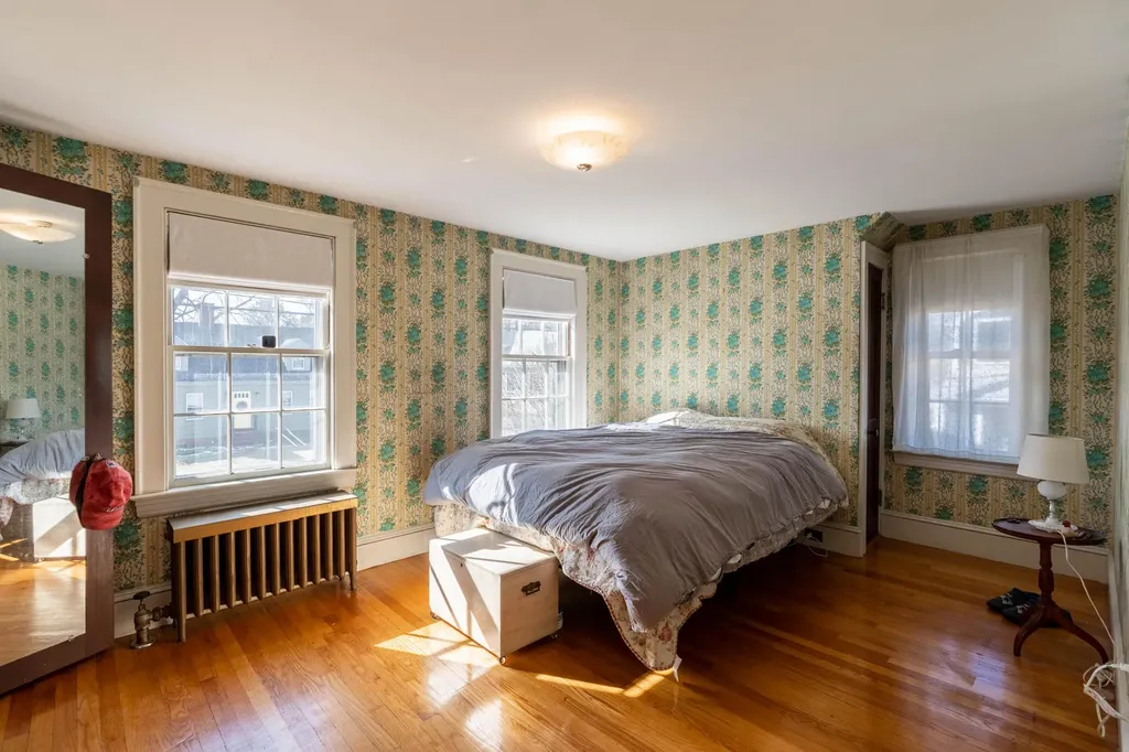61 Gleckler Road Portland ME 04103