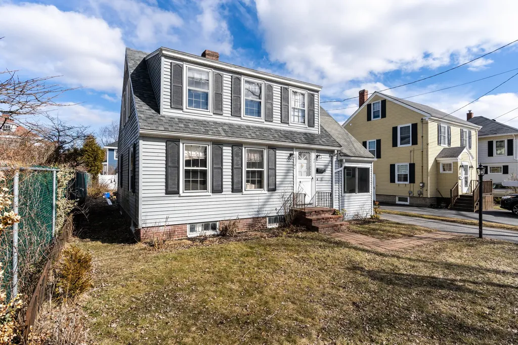 61 Gleckler Road Portland ME 04103