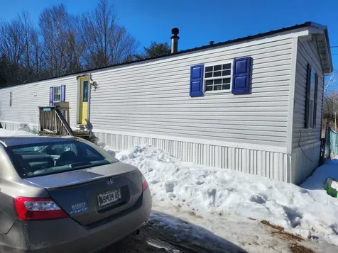 9 Barnett Way Gardiner ME 04345