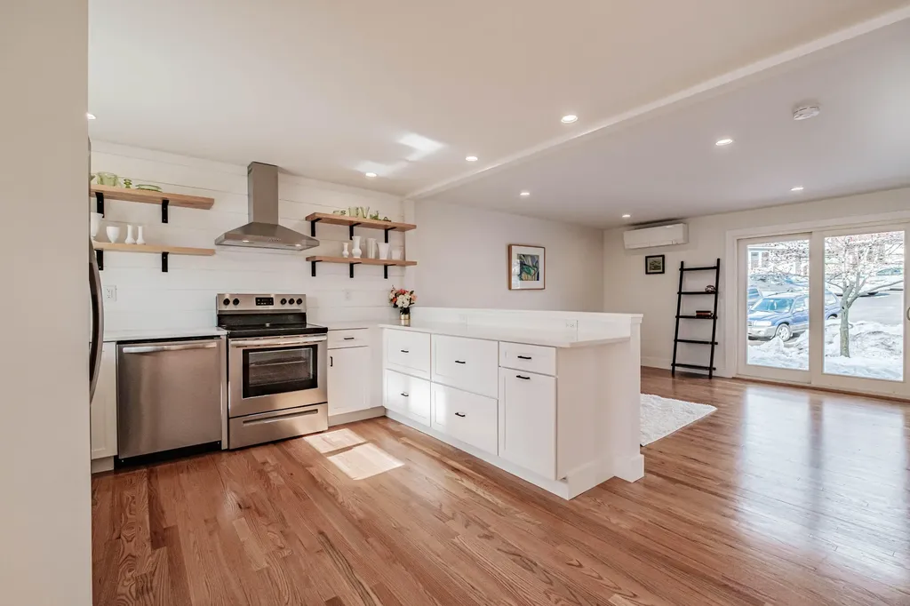 63 Mountfort Street Portland ME 04101