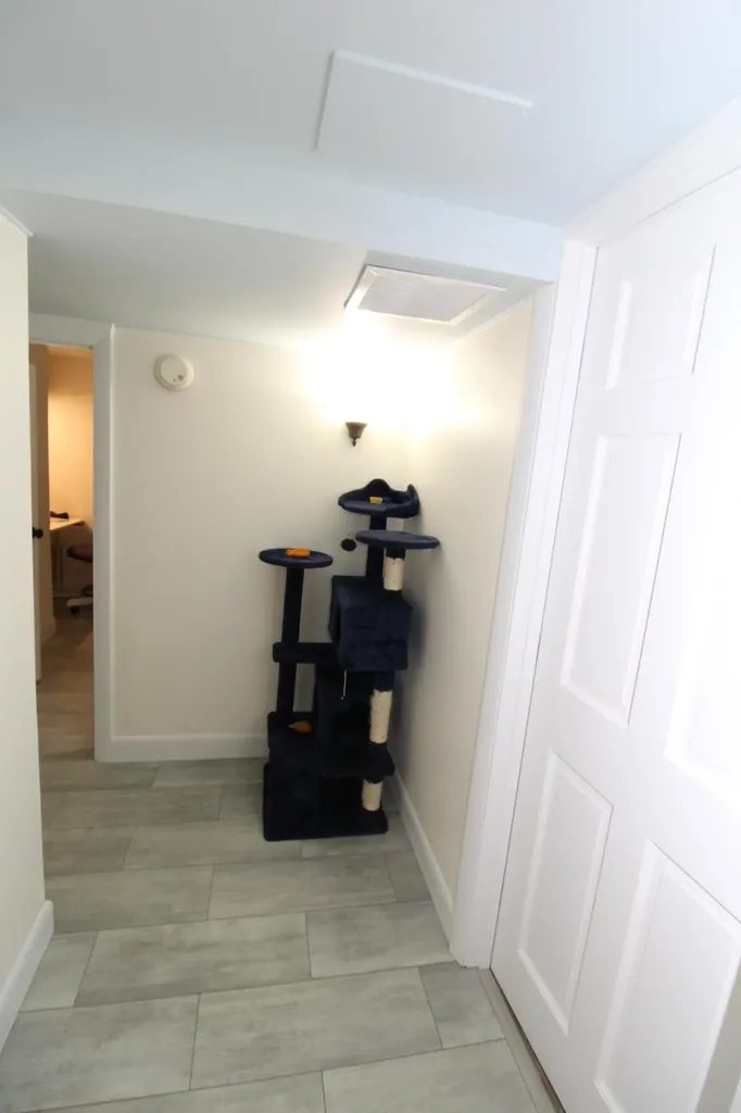 13 Chelsea Lane Belfast ME 04915