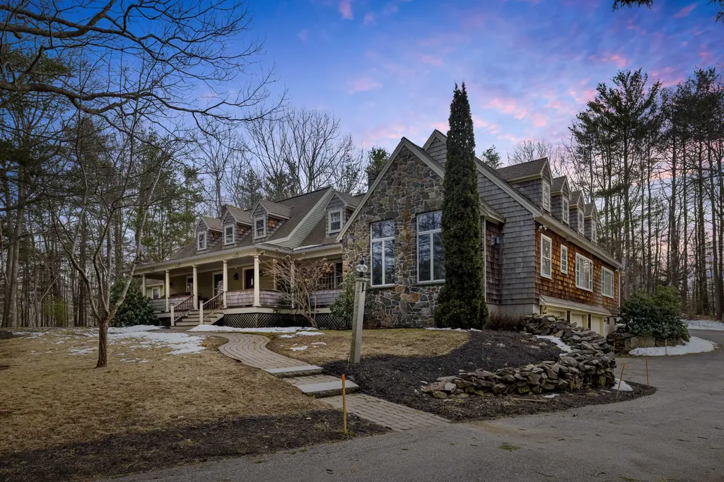 18 Lands End Road Kennebunkport ME 04046