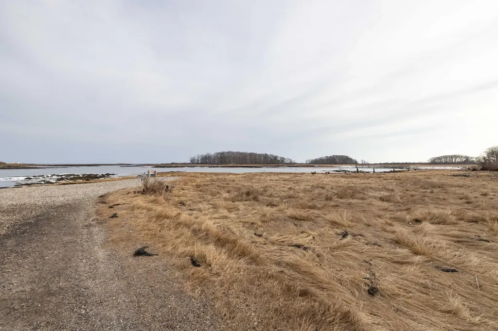 18 Lands End Road Kennebunkport ME 04046