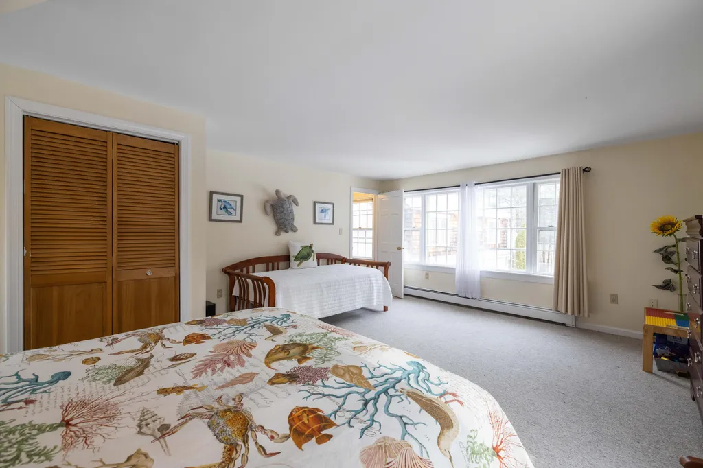 18 Lands End Road Kennebunkport ME 04046