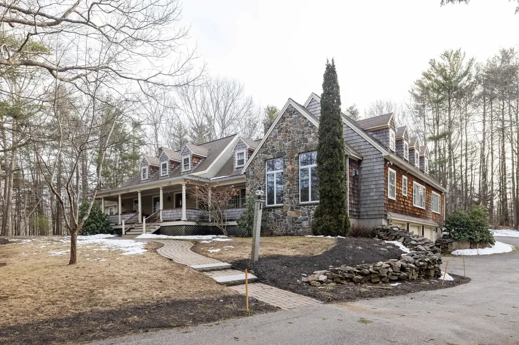18 Lands End Road Kennebunkport ME 04046