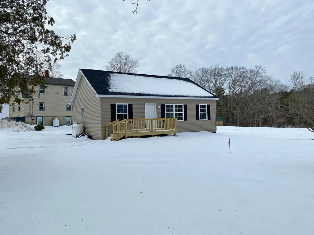 146 Federal Street Wiscasset ME 04578