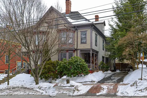 552 Cumberland Avenue Portland ME 04101