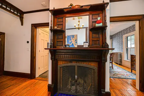 552 Cumberland Avenue Portland ME 04101