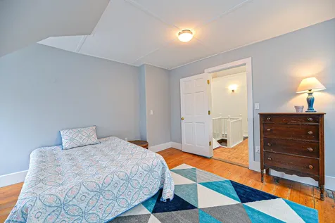 552 Cumberland Avenue Portland ME 04101