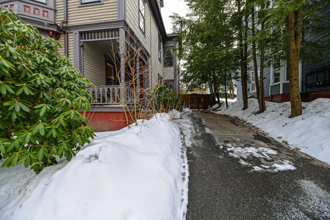 552 Cumberland Avenue Portland ME 04101