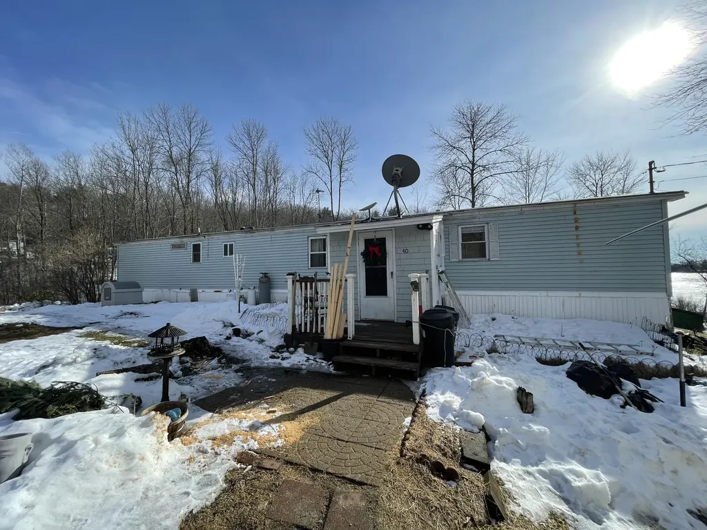 40 James Eddy Road Dresden ME 04342