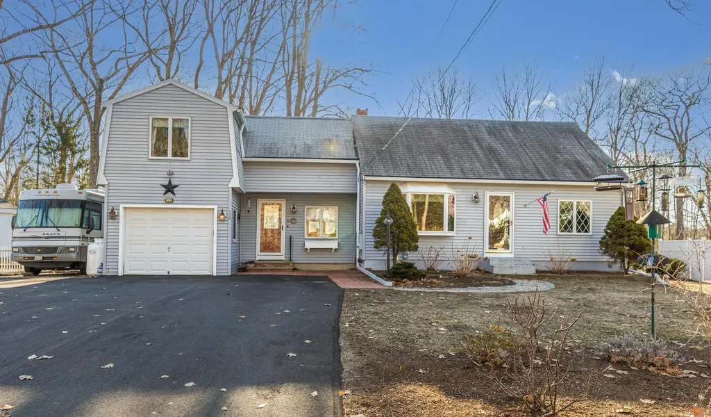 132 Martin Road Kittery ME 03904